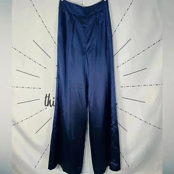 House of Harlow 1960 x REVOLVE Charlie Wide Leg Pant in Navy - Picture 2 of 9